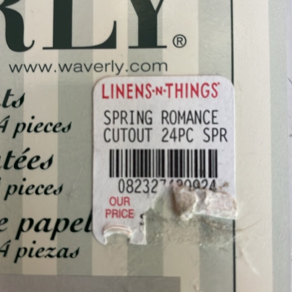 WAVERLY spring romance Wall Decals 4 packs Vintage- brand new never opened - Picture 7 of 7